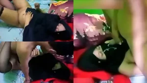 Tante Hijab Bercadar Kena Crot Di Wajah