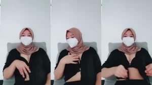 Elsa Hijabers Gemoy Colok Meki Dikit Host Perawan Viral
